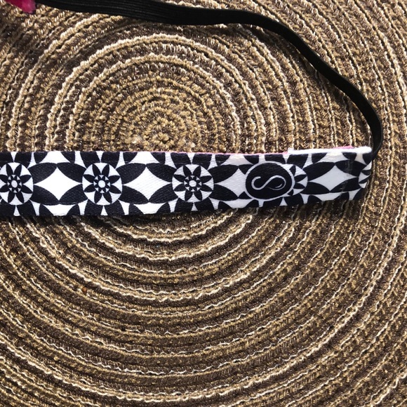 Sweaty Bands - Black & White Pattern - Picture 2 of 4